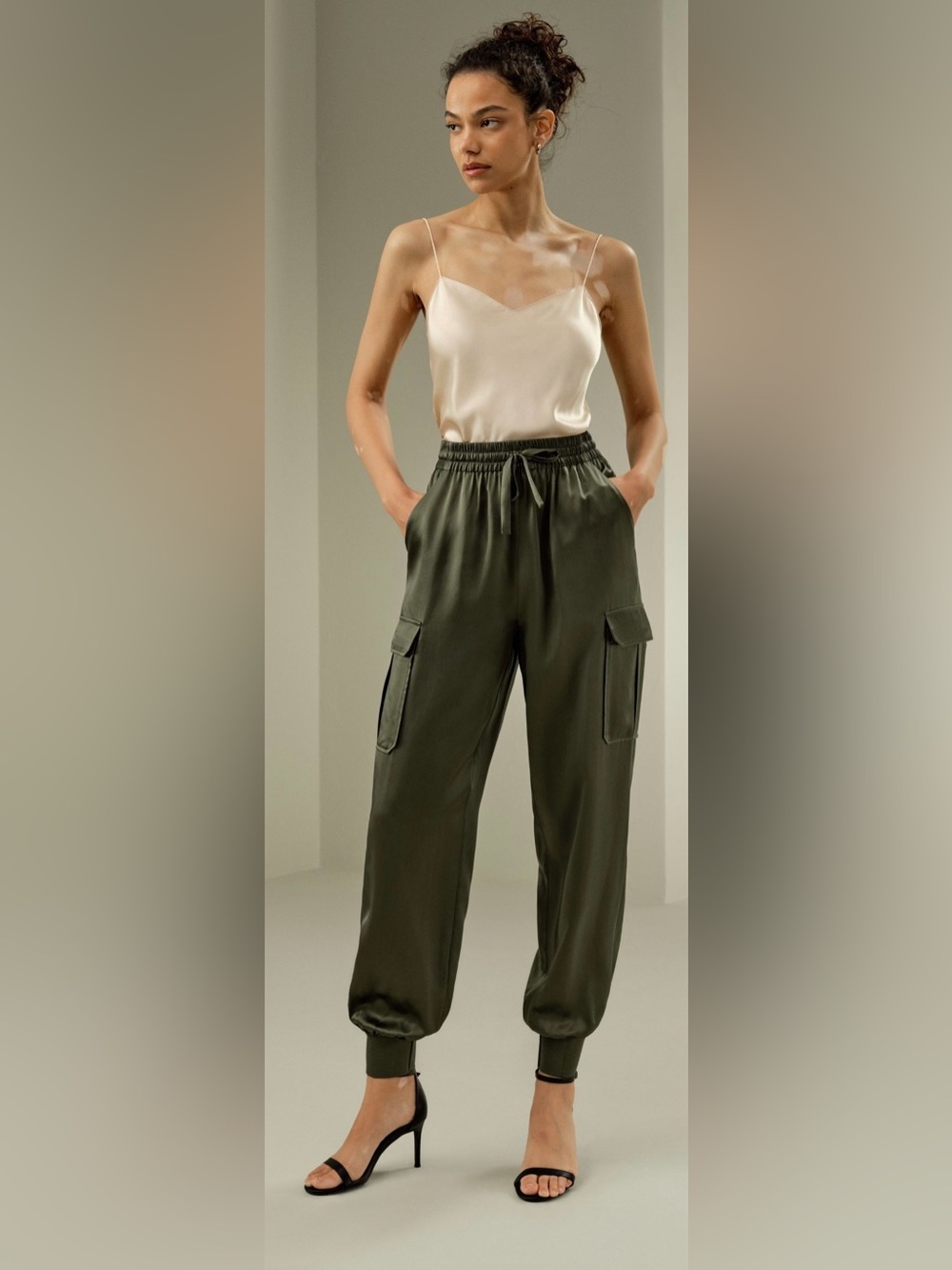 Lilysilk Women's Olive Green Cargo Jogger Pants